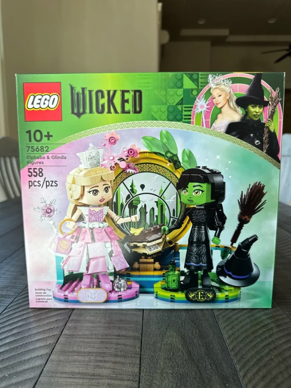 LEGO Wicked Elphaba & Glinda Figures Playset - Building Set (NiB)